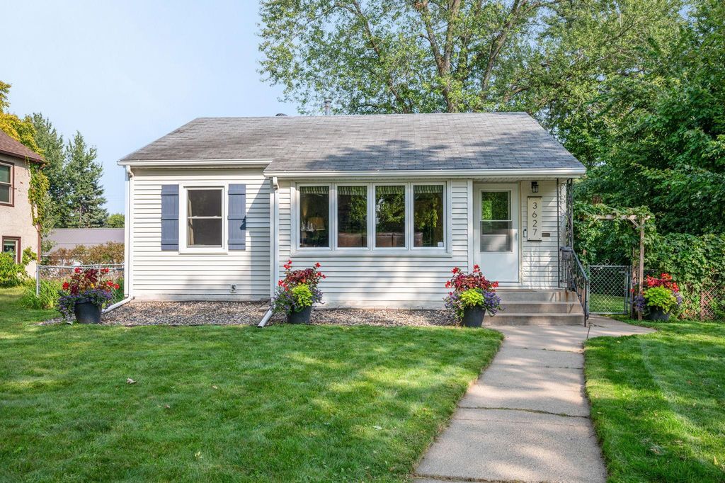 3627 Quincy Street NE, Minneapolis, MN 55418