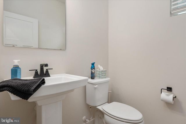 717 PATHFINDER CIR, Grasonville, MD 21638