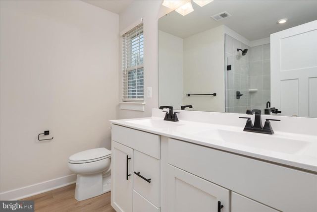 717 PATHFINDER CIR, Grasonville, MD 21638