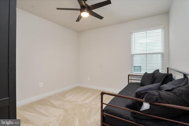 717 PATHFINDER CIR, Grasonville, MD 21638