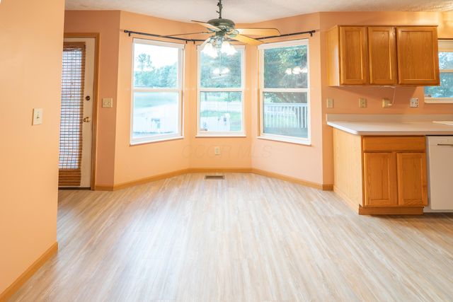 10 Wrens Nest Court, Pataskala, OH 43062