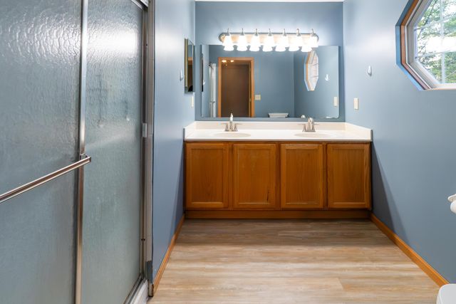 10 Wrens Nest Court, Pataskala, OH 43062