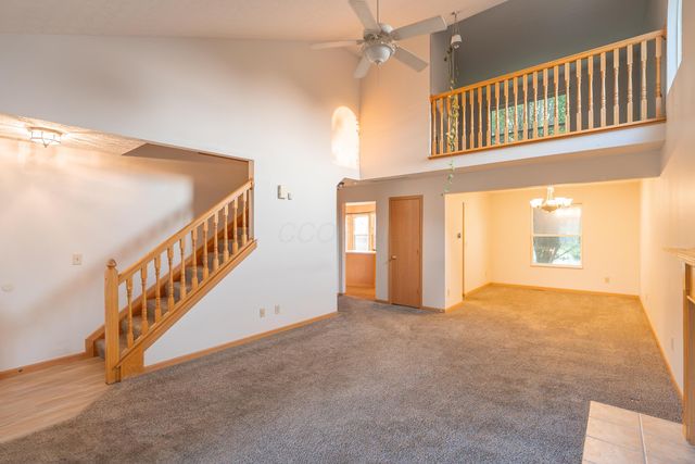 10 Wrens Nest Court, Pataskala, OH 43062