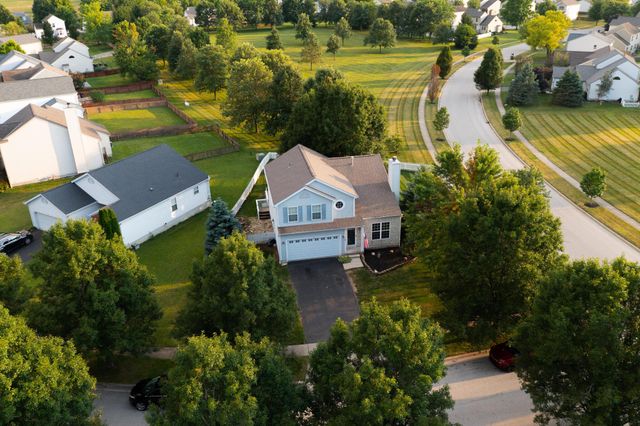 10 Wrens Nest Court, Pataskala, OH 43062