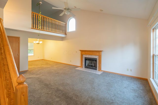 10 Wrens Nest Court, Pataskala, OH 43062