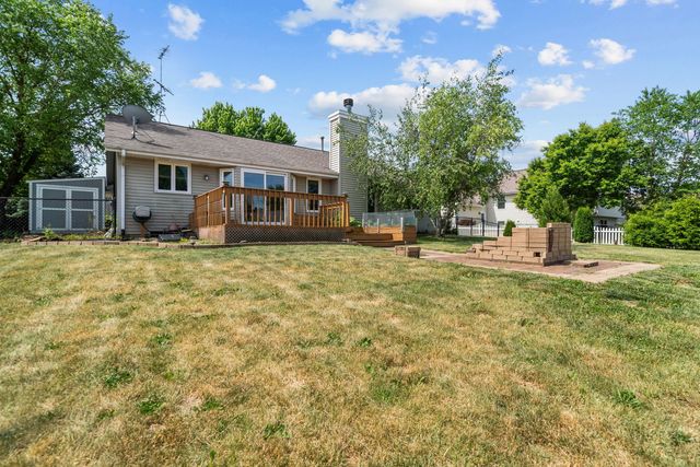 4276 Kensington Way, Rockton, IL 61072