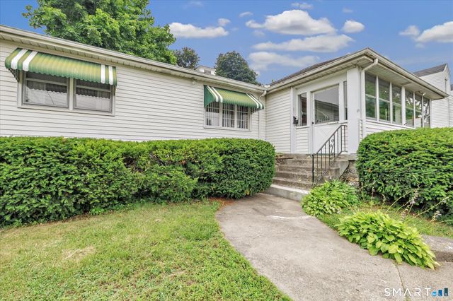 124 North Cliff Street, Ansonia, CT 06401