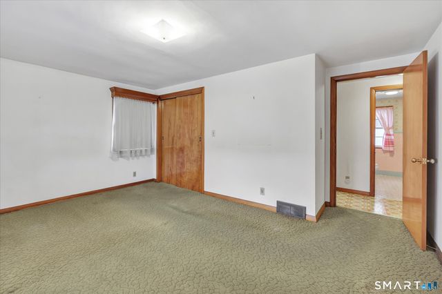 124 North Cliff Street, Ansonia, CT 06401