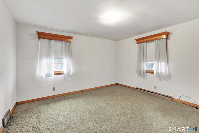124 North Cliff Street, Ansonia, CT 06401