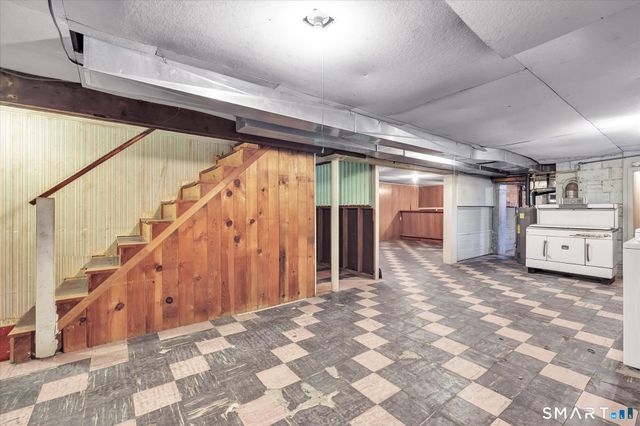 124 North Cliff Street, Ansonia, CT 06401