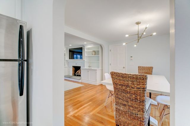 569 Turner Road, Middletown, RI 02842