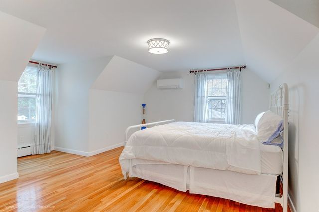 569 Turner Road, Middletown, RI 02842