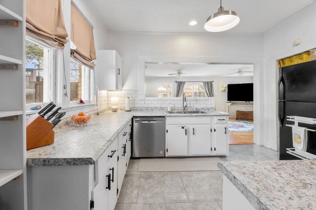 1732 NELSON AVE, Memphis, TN 38114