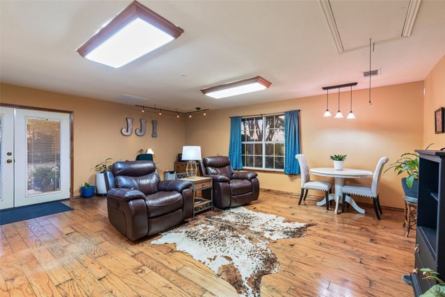 2104 & 2140-B W Holiday, Fate, TX 75087