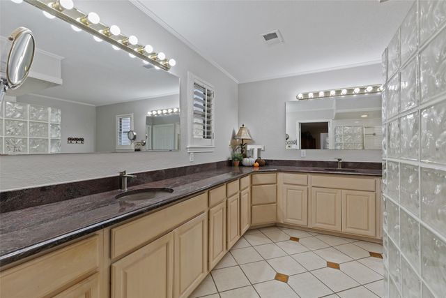 2104 & 2140-B W Holiday, Fate, TX 75087
