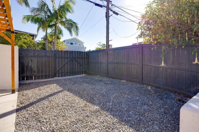 426 S Nevada Street, Oceanside, CA 92054