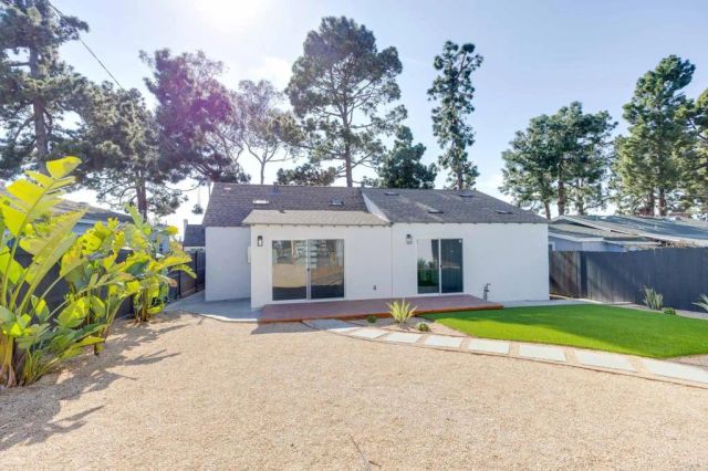 426 S Nevada Street, Oceanside, CA 92054