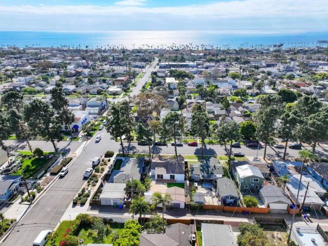 426 S Nevada Street, Oceanside, CA 92054