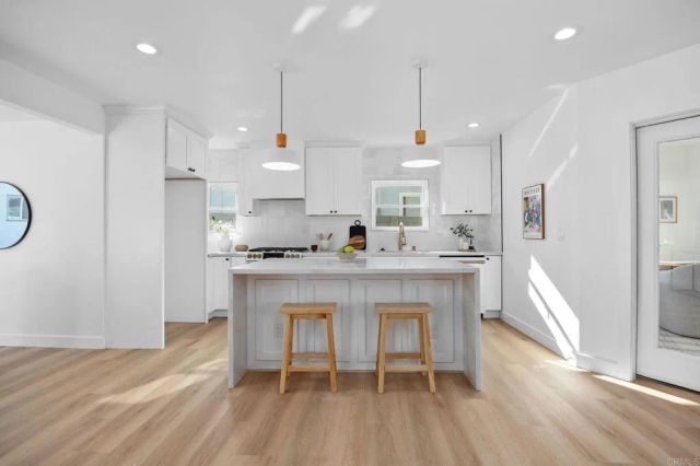 426 S Nevada Street, Oceanside, CA 92054