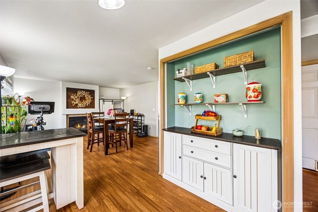 7503 Village Dr, Sumner, WA 98390