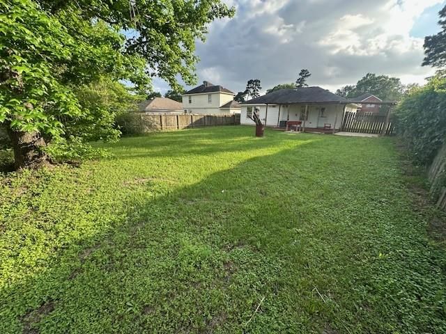 13972 Buckskin Drive, Willis, TX 77378
