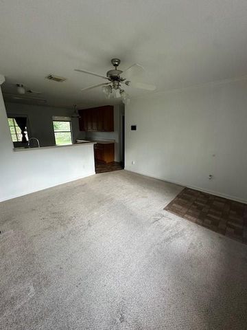 13972 Buckskin Drive, Willis, TX 77378