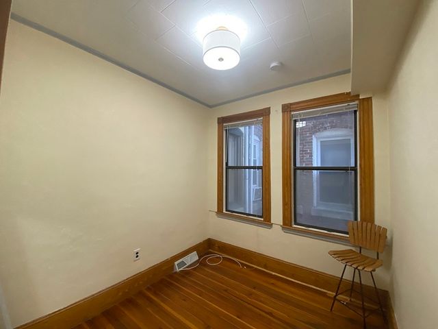223 Paris Street 1, Boston, MA 02128