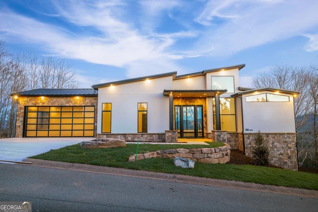 452 Summit Trace, Blairsville, GA 30512