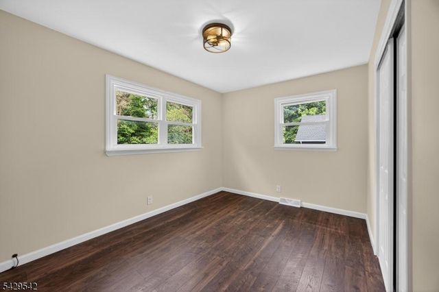 34 Nestor St, Franklin Boro, NJ 07416