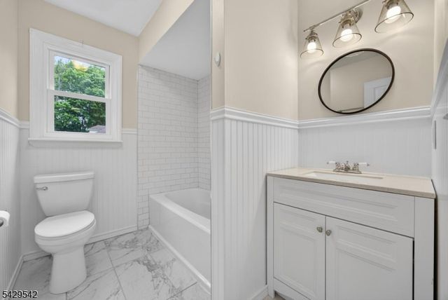 34 Nestor St, Franklin Boro, NJ 07416