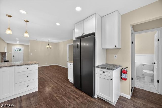 34 Nestor St, Franklin Boro, NJ 07416