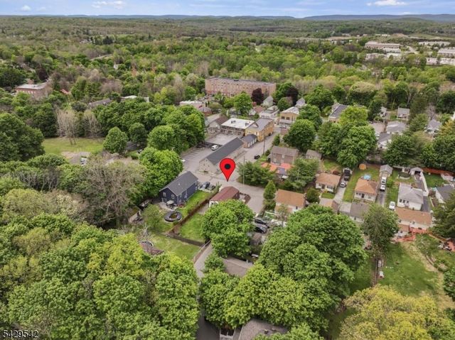 34 Nestor St, Franklin Boro, NJ 07416