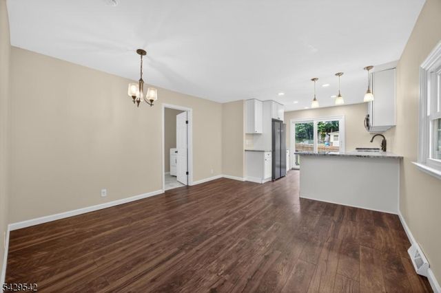 34 Nestor St, Franklin Boro, NJ 07416