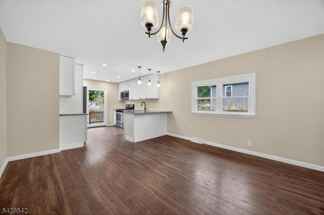 34 Nestor St, Franklin Boro, NJ 07416