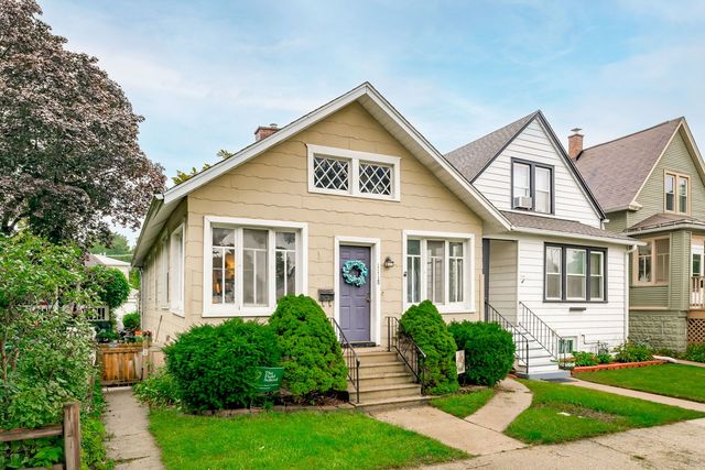 1118 Ferdinand Avenue, Forest Park, IL 60130