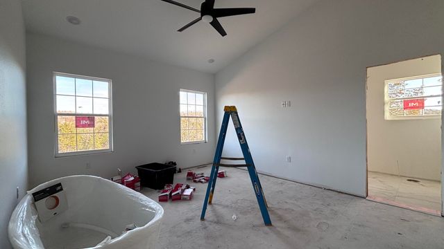 484 Greenbrier Dr Lot 39, Hollister, MO 65672