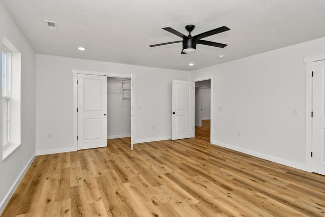 484 Greenbrier Dr Lot 39, Hollister, MO 65672