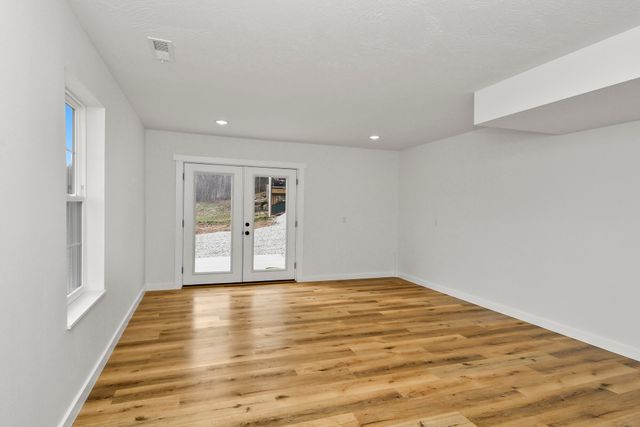 484 Greenbrier Dr Lot 39, Hollister, MO 65672