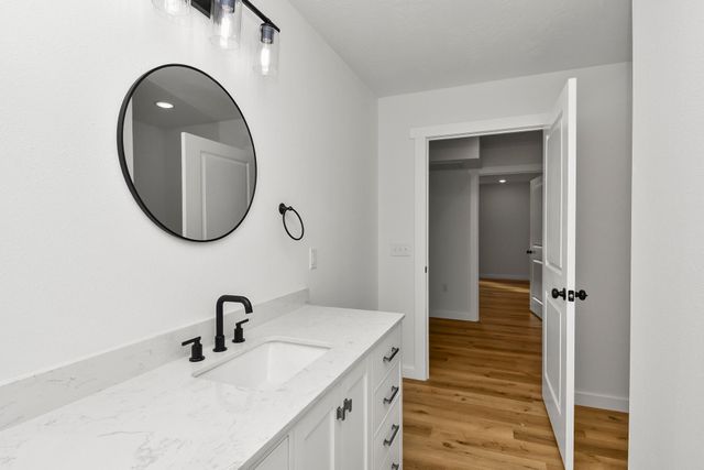 484 Greenbrier Dr Lot 39, Hollister, MO 65672