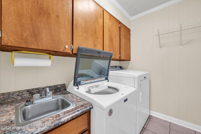 103 N Thompson Street, Whiteville, NC 28472