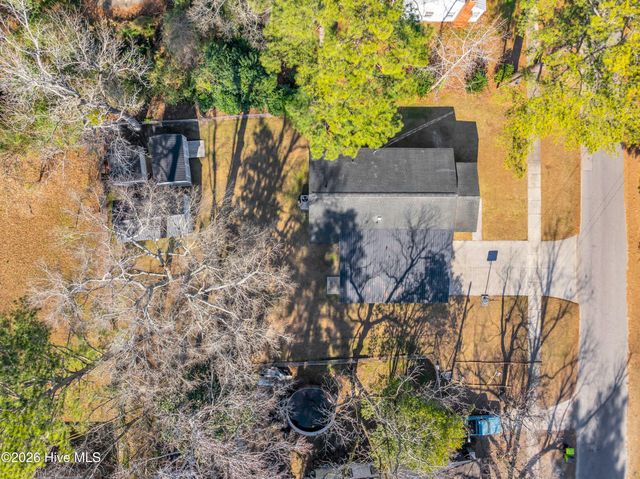 103 N Thompson Street, Whiteville, NC 28472