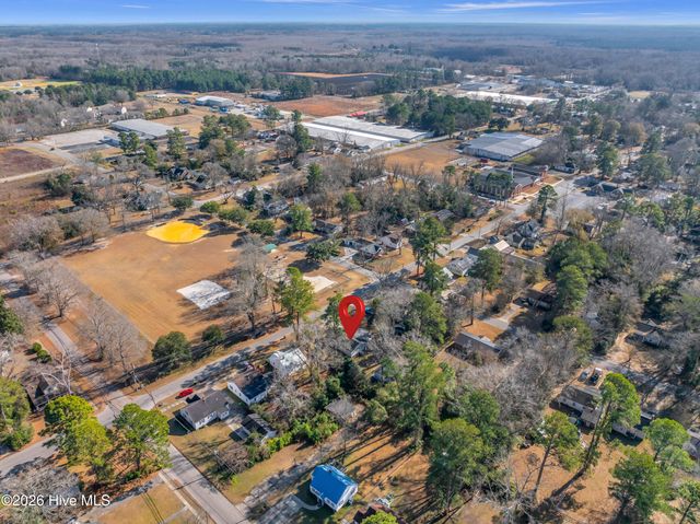 103 N Thompson Street, Whiteville, NC 28472