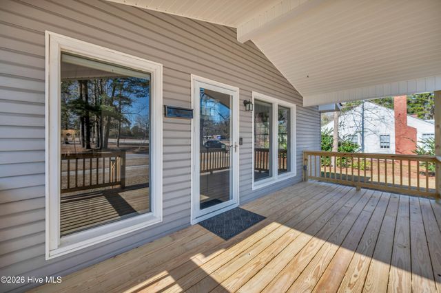 103 N Thompson Street, Whiteville, NC 28472