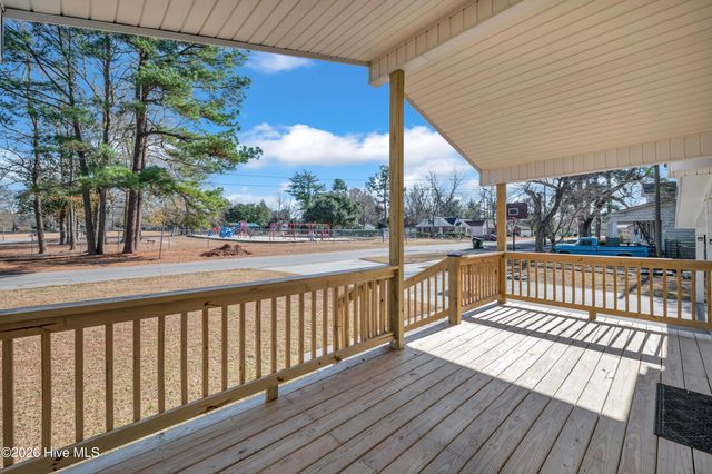 103 N Thompson Street, Whiteville, NC 28472