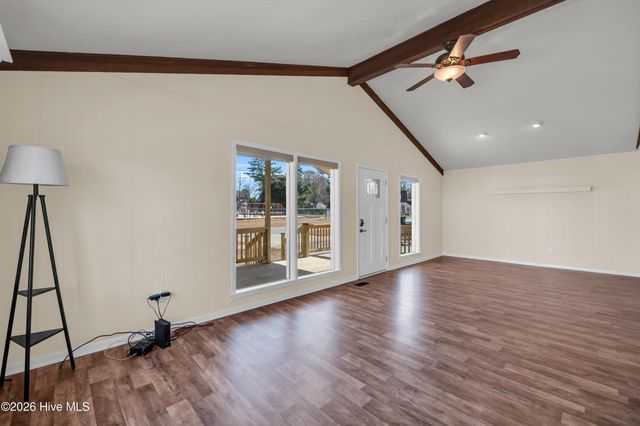 103 N Thompson Street, Whiteville, NC 28472