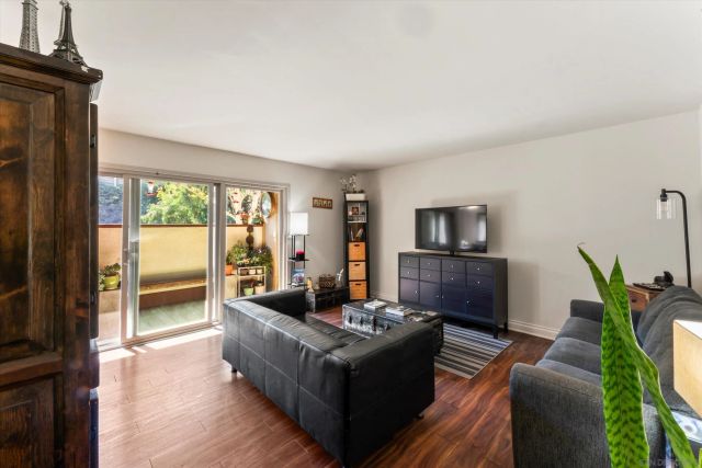 5483 Adobe Falls Rd. 7, San Diego, CA 92120