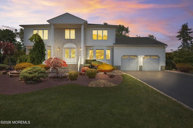 26 Miro Circle, Marlboro, NJ 07746