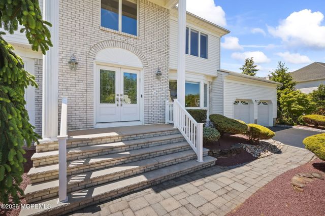 26 Miro Circle, Marlboro, NJ 07746