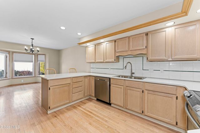 3 Pine Ridge Road, Saratoga Springs, NY 12866