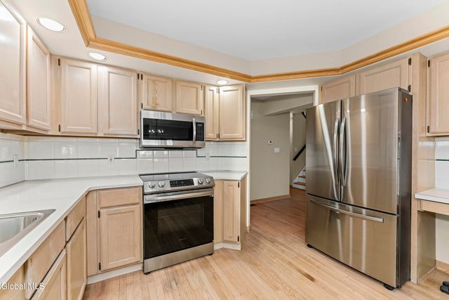 3 Pine Ridge Road, Saratoga Springs, NY 12866